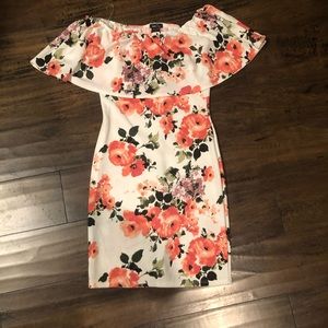 NWT Rue 21 White Floral Bodycon Dress